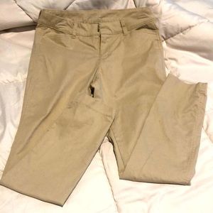 Women’s old navy pixie capris